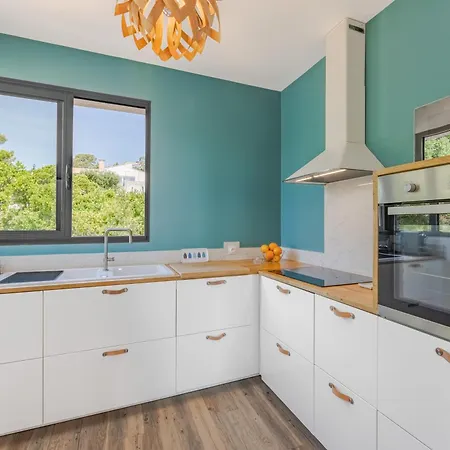 Privée Avec Jardin&vue 4/6 Pers +wifi Villa *