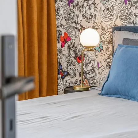 Vue Avec Piscine Privee Pour 4 A 6 Personnes Wifi Villa